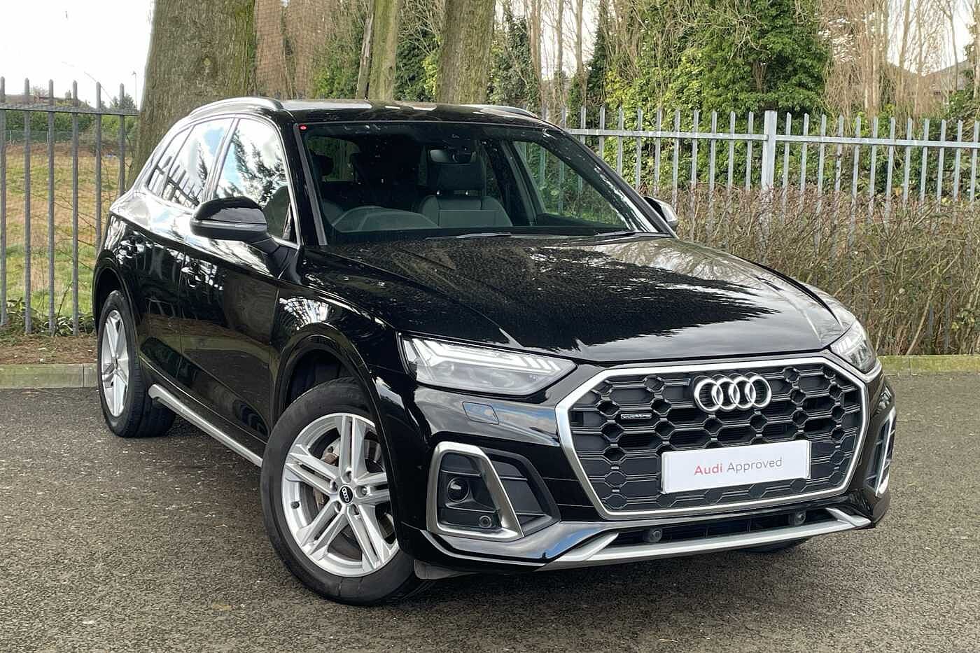 Main listing image - Audi Q5