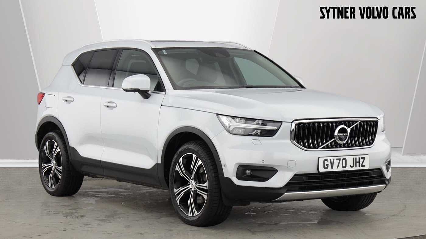 Main listing image - Volvo XC40