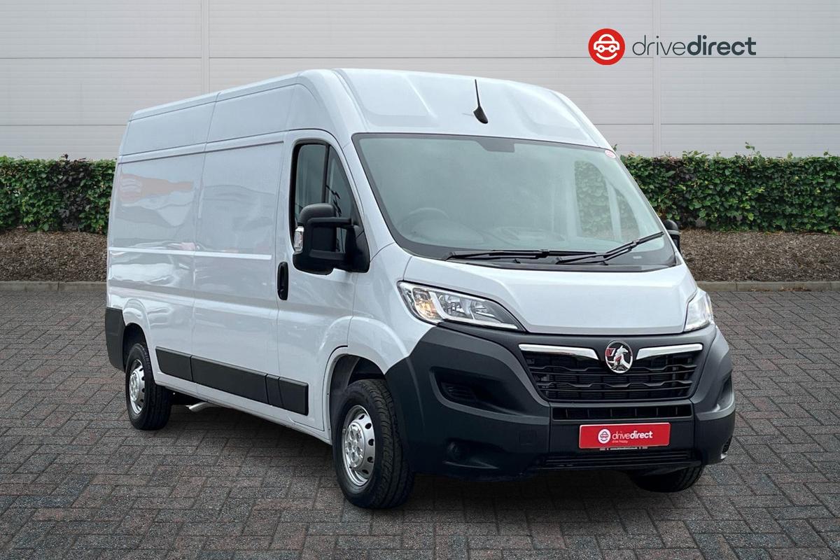 Main listing image - Vauxhall Movano