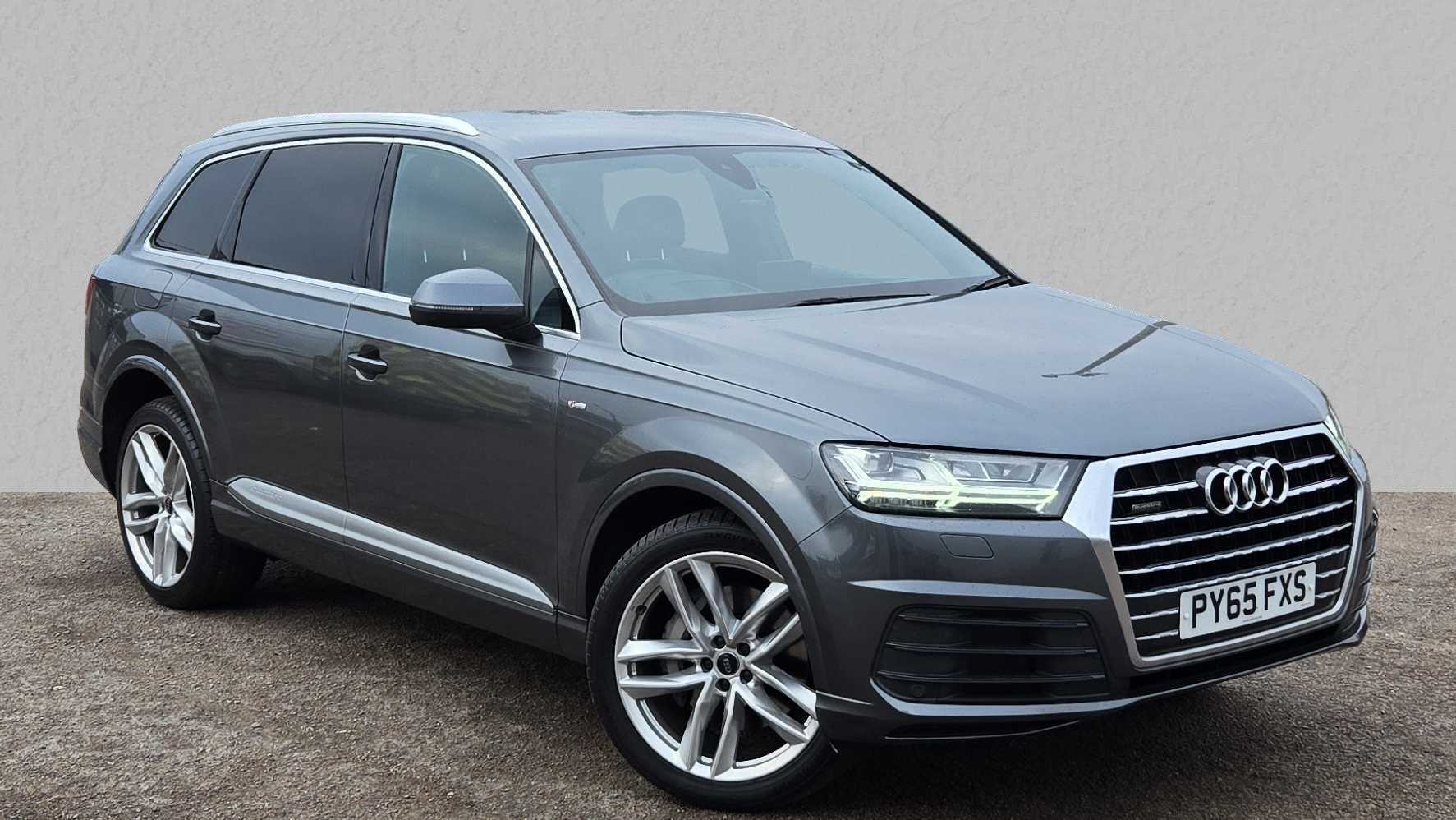 Main listing image - Audi Q7