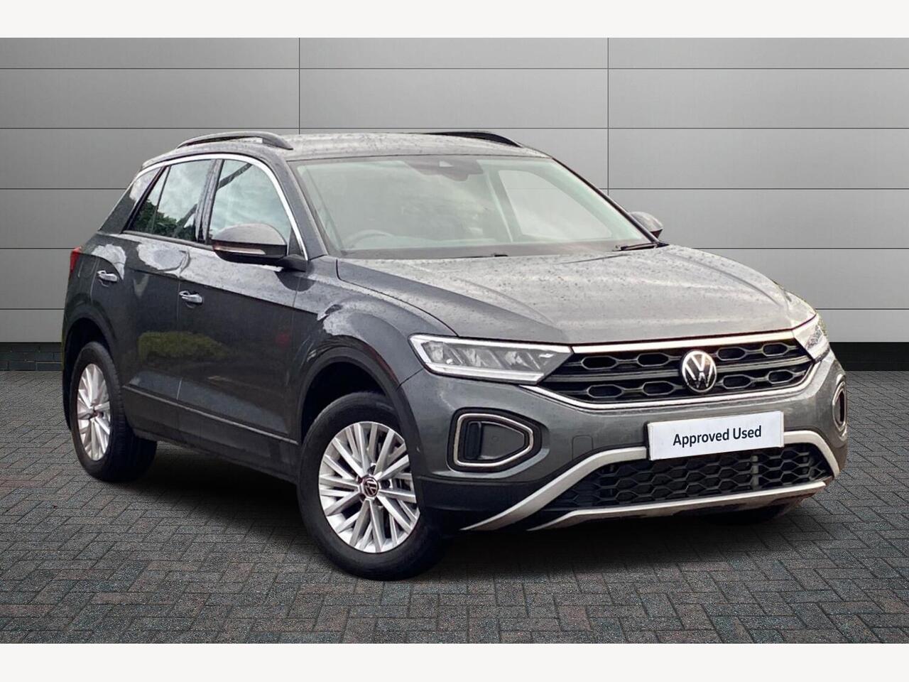 Main listing image - Volkswagen T-Roc
