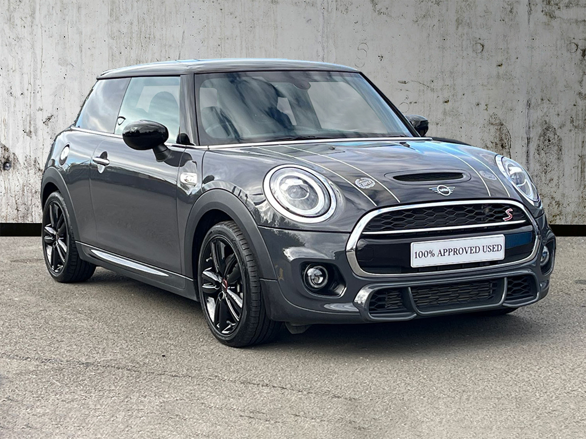 Main listing image - MINI Hatchback