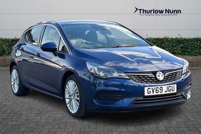 Main listing image - Vauxhall Astra