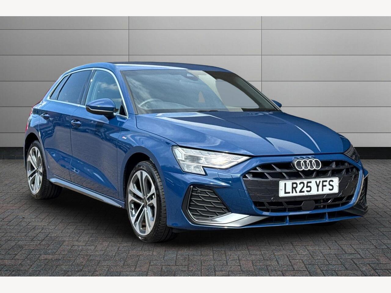 Main listing image - Audi A3