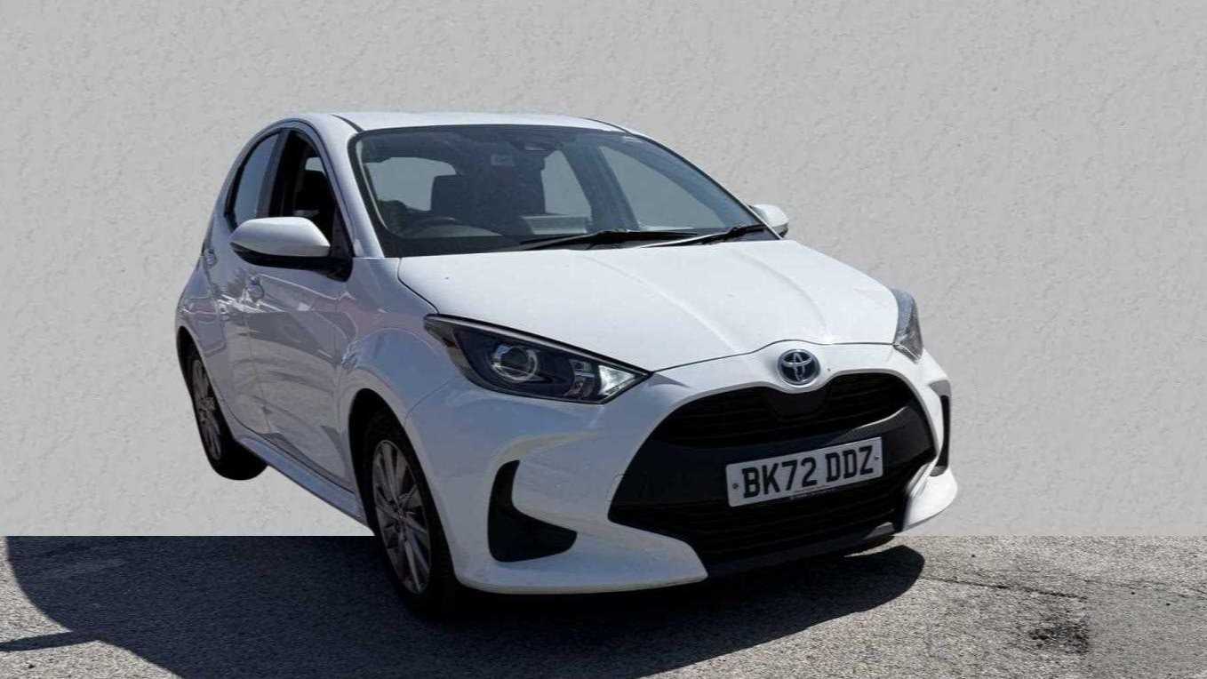 Main listing image - Toyota Yaris