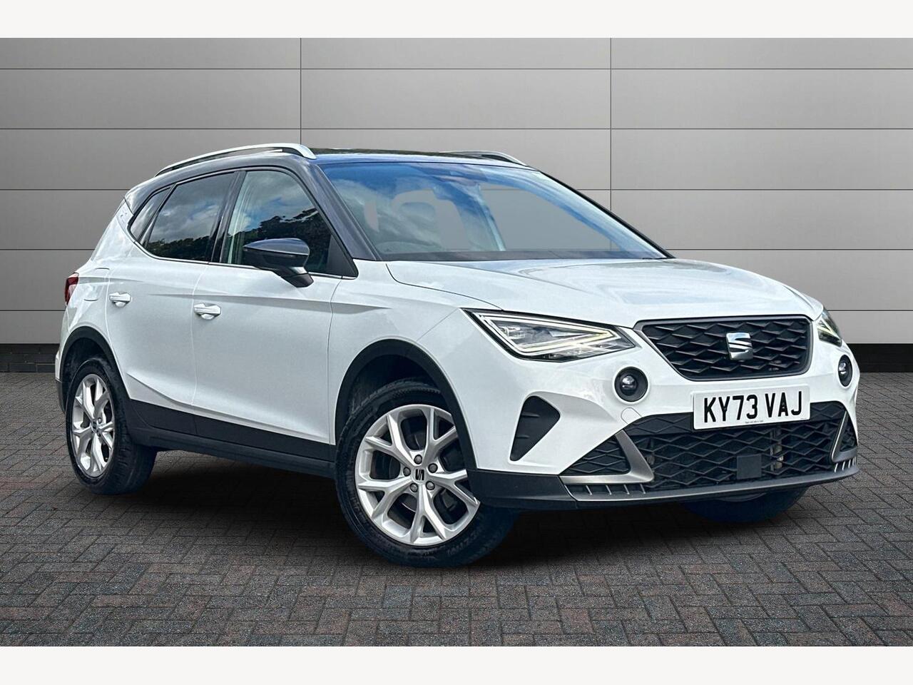 Main listing image - SEAT Arona