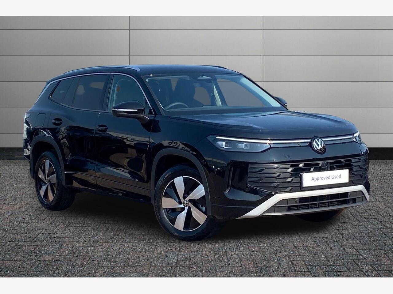 Main listing image - Volkswagen Tayron