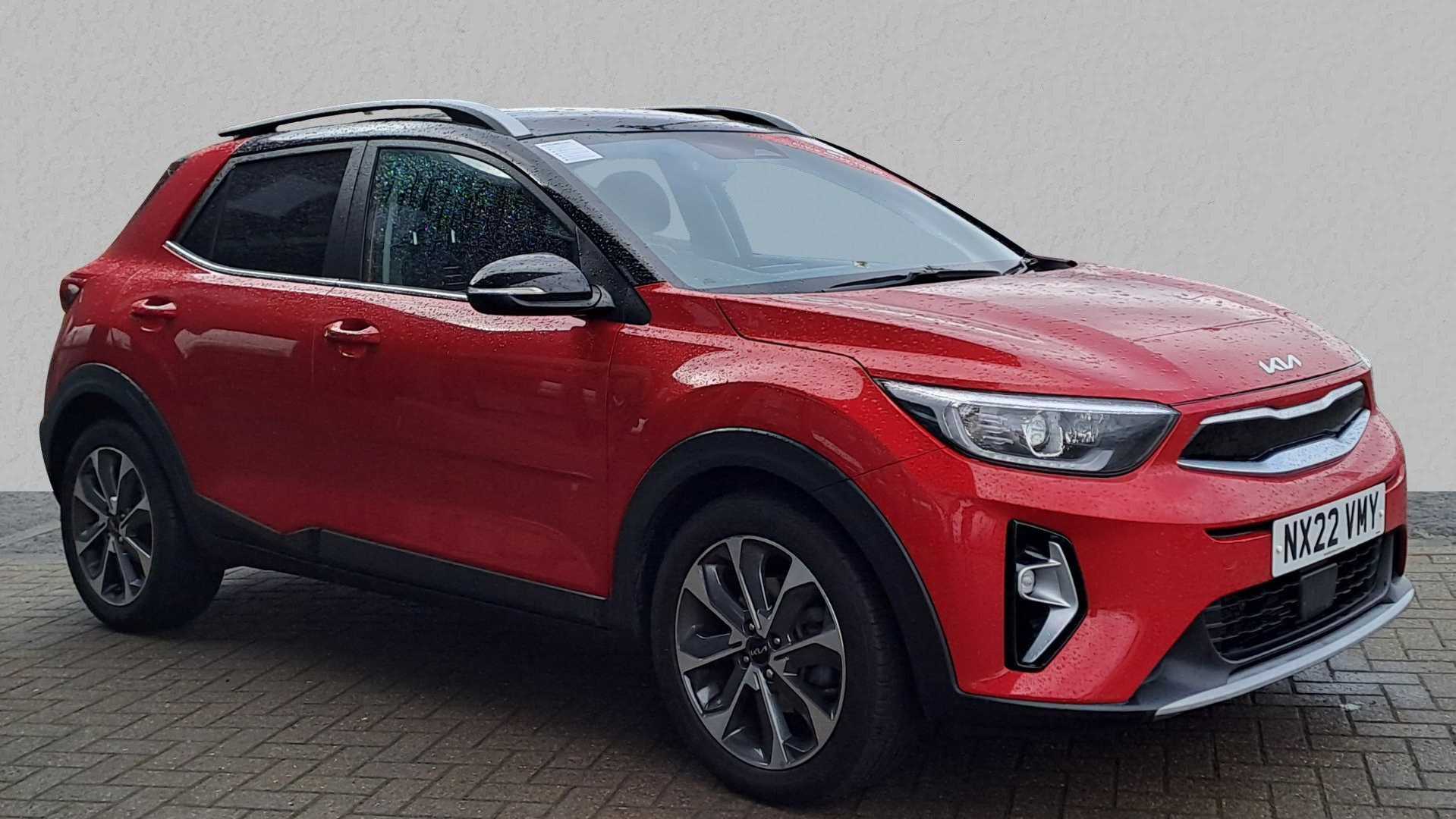 Main listing image - Kia Stonic