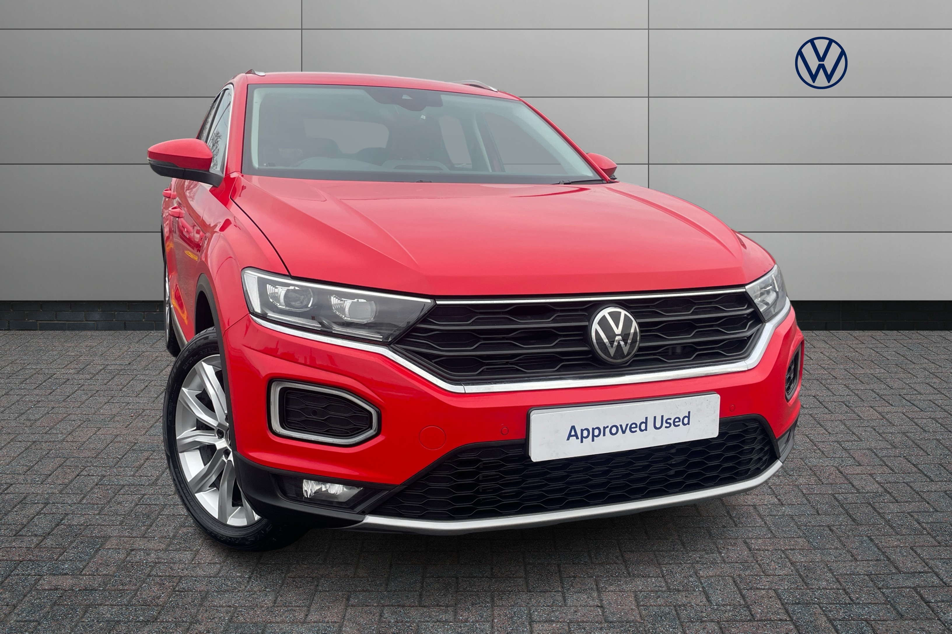Main listing image - Volkswagen T-Roc