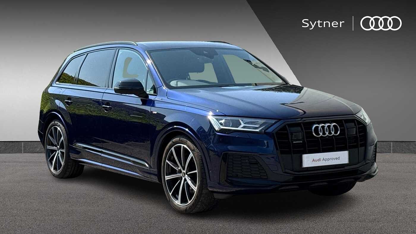 Main listing image - Audi Q7