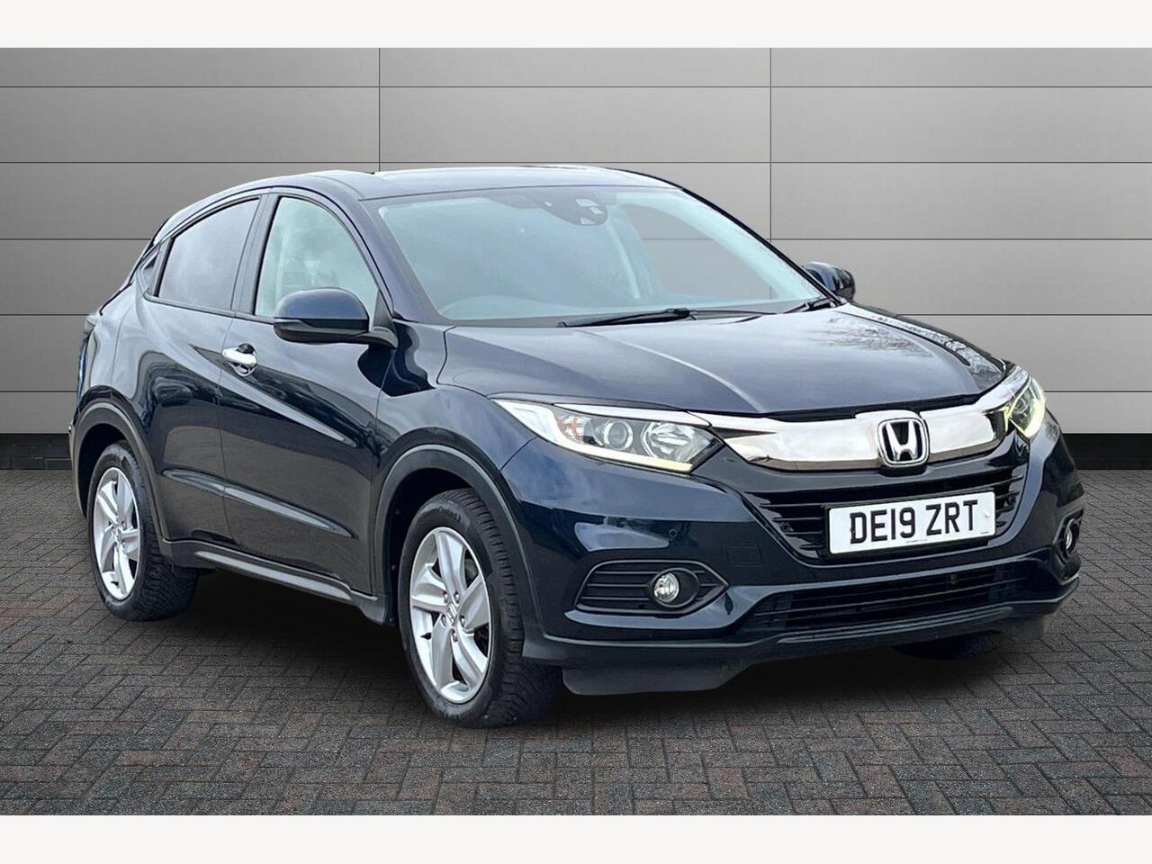 Main listing image - Honda HR-V