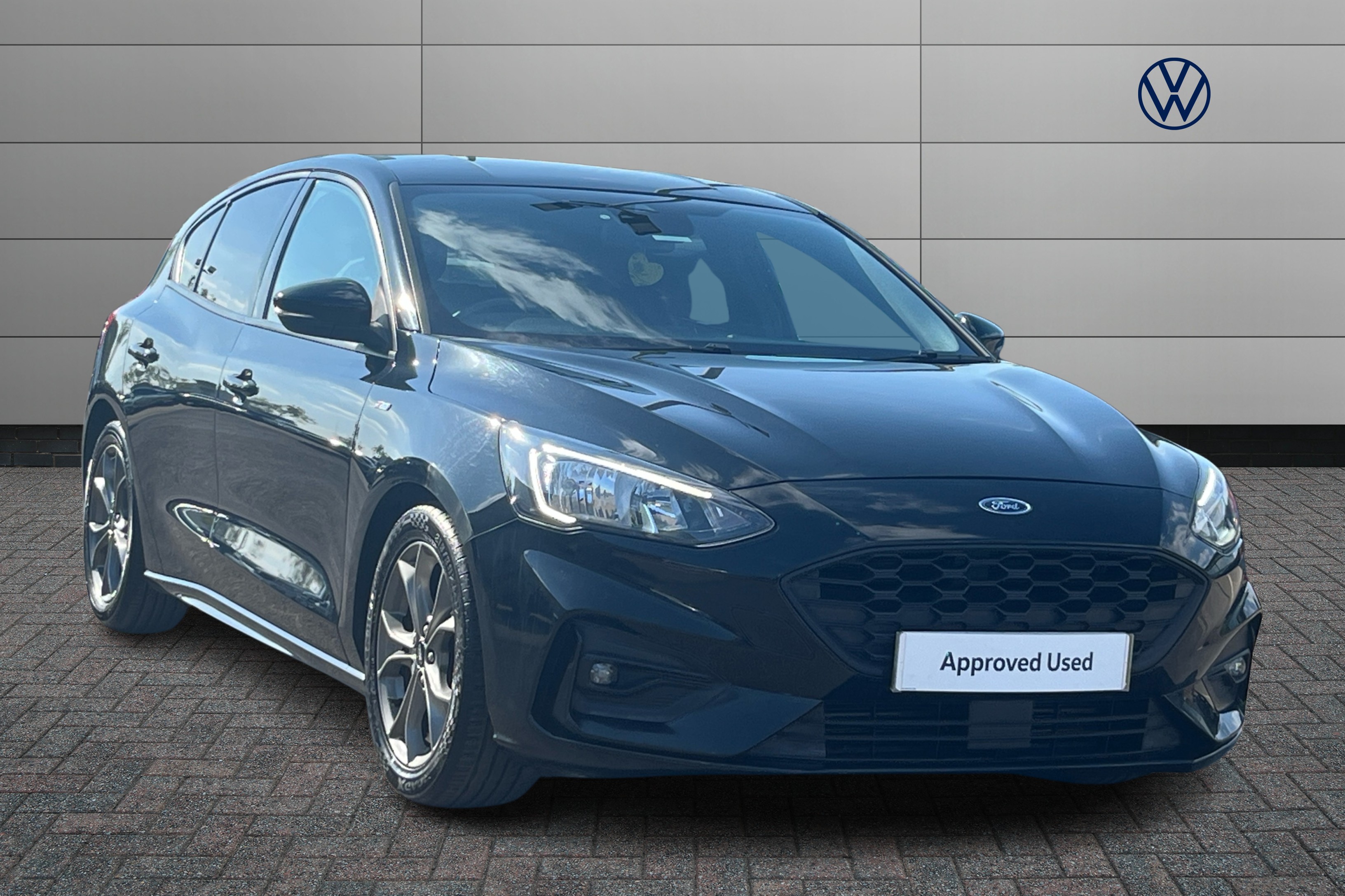 Main listing image - Ford Focus