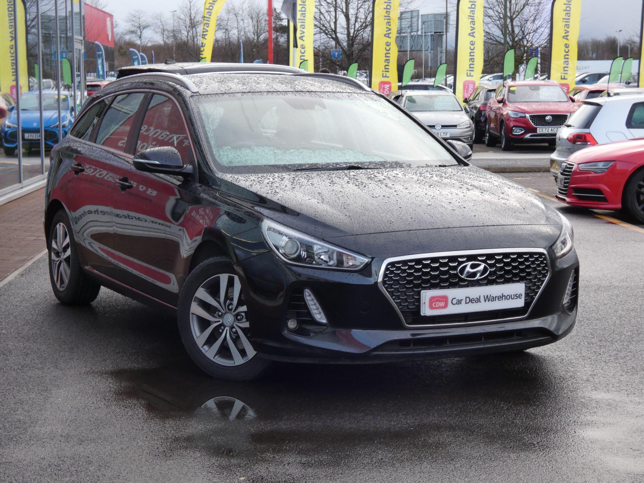 Main listing image - Hyundai i30 Tourer