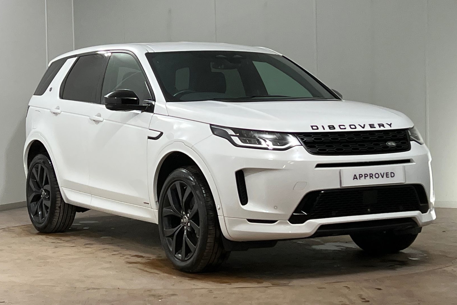 Main listing image - Land Rover Discovery Sport
