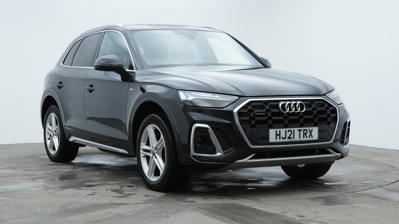 Main listing image - Audi Q5