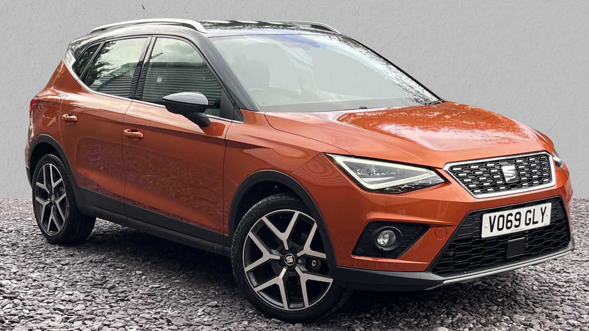 Main listing image - SEAT Arona