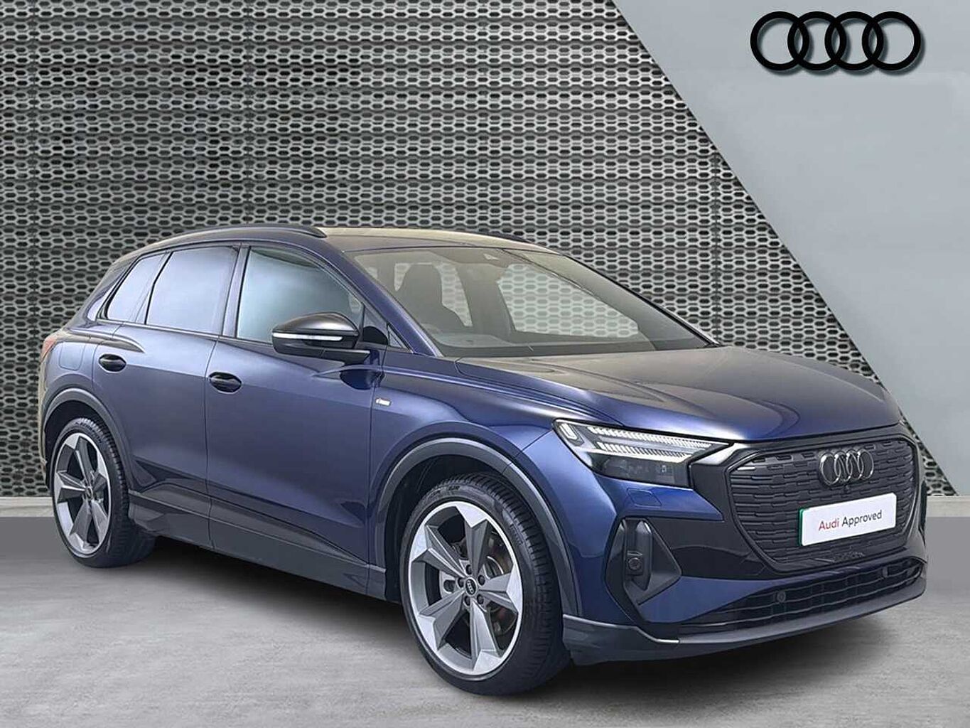 Main listing image - Audi Q4