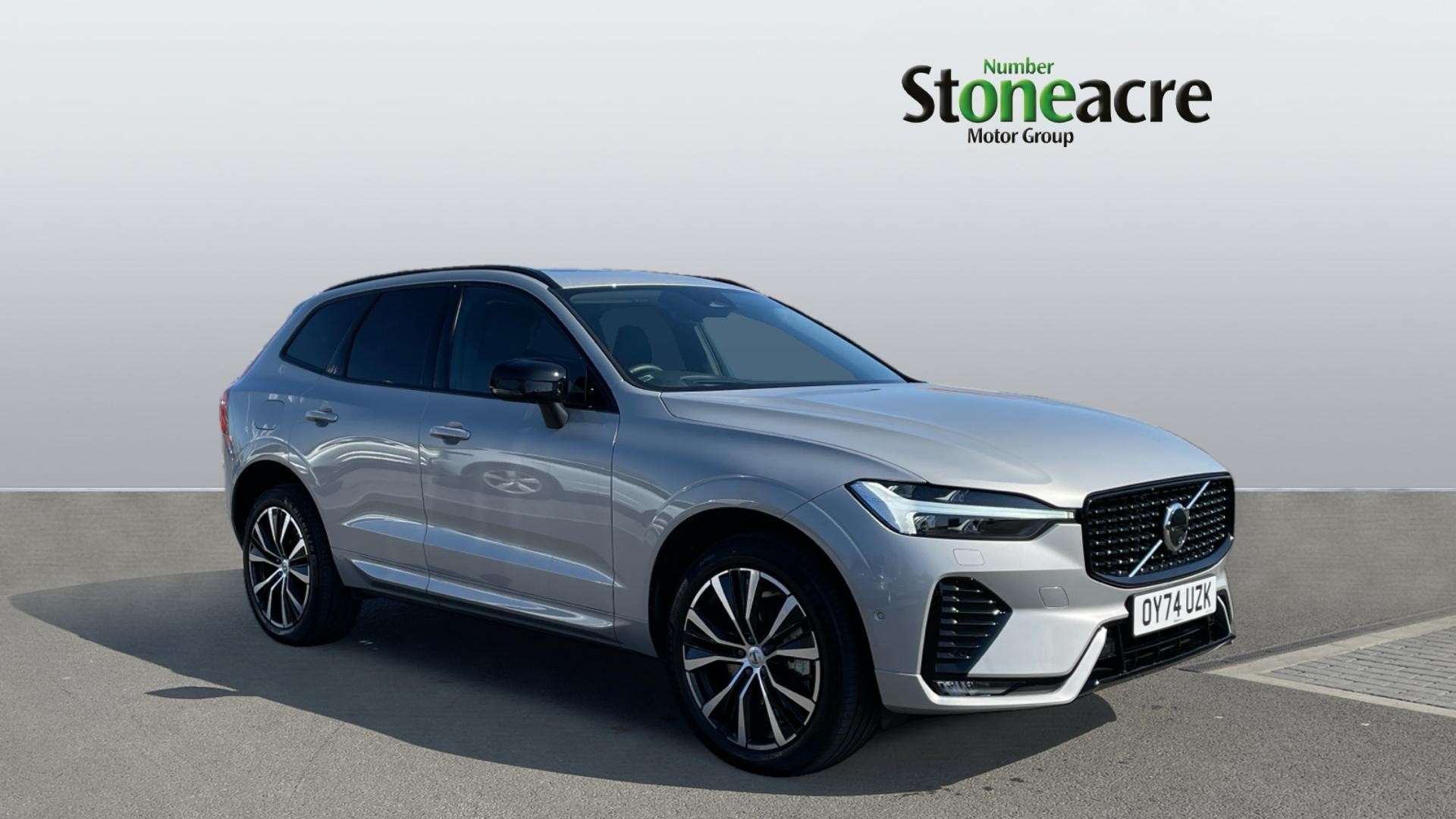 Main listing image - Volvo XC60