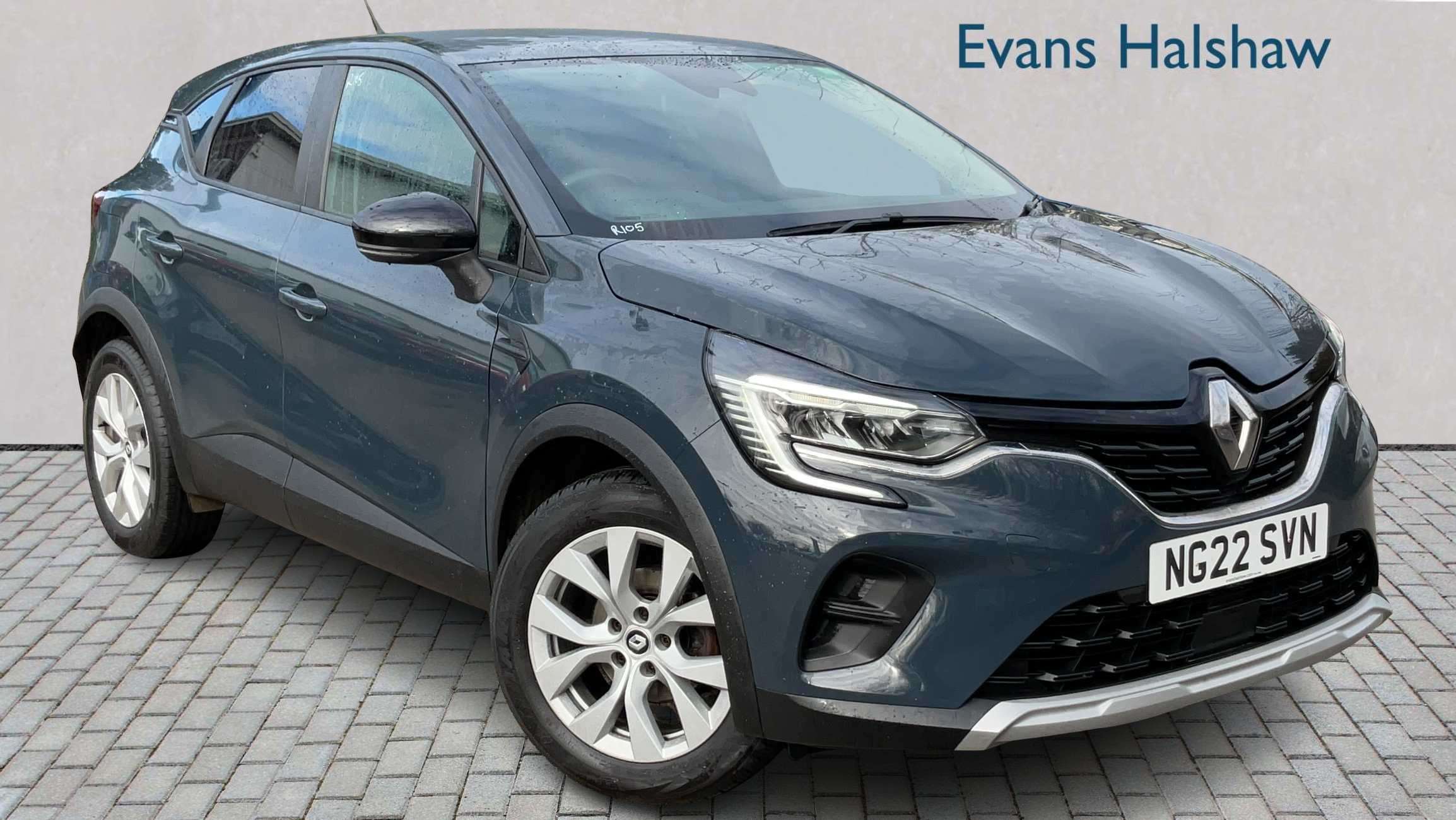 Main listing image - Renault Captur
