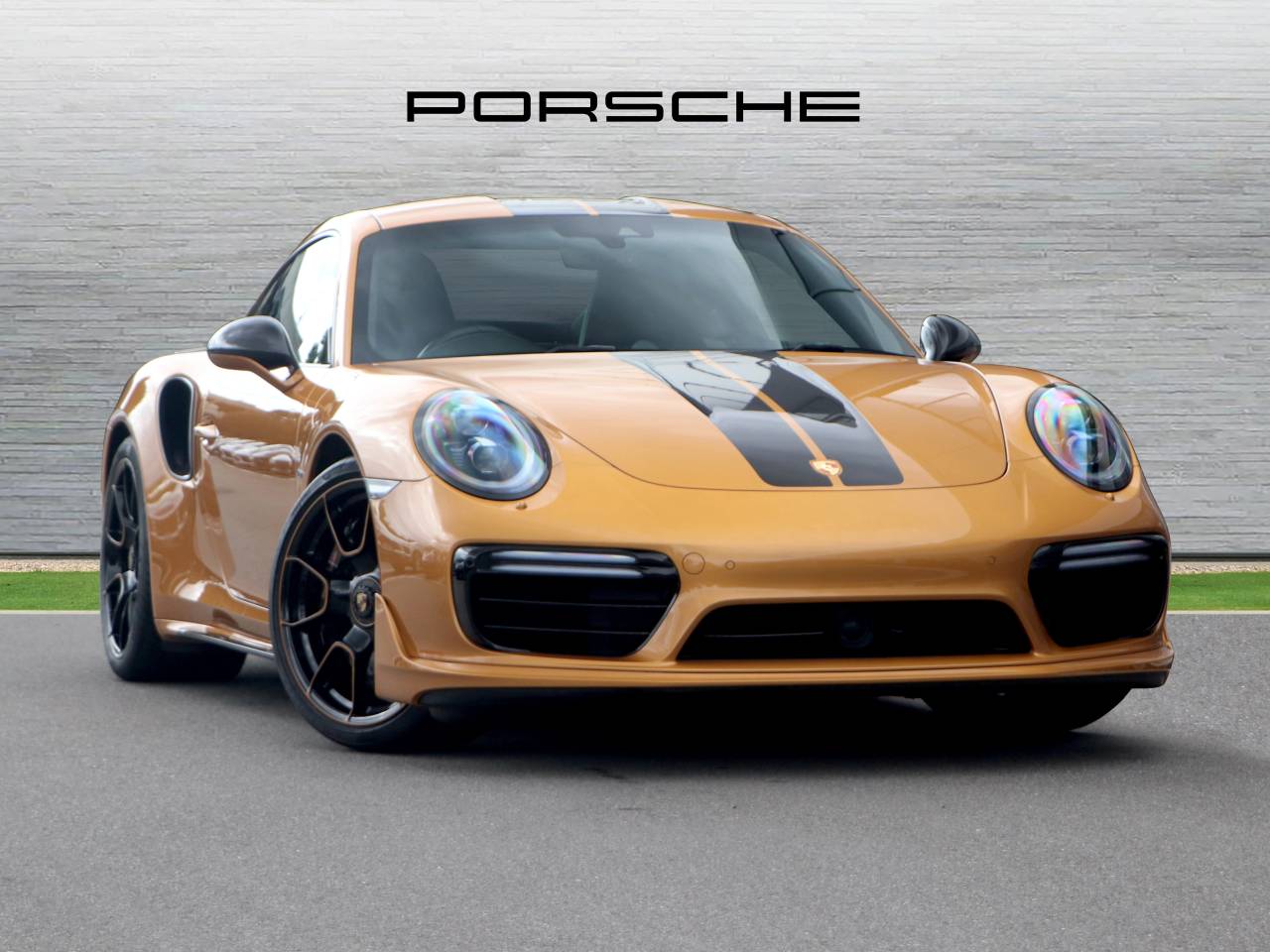 Main listing image - Porsche 911