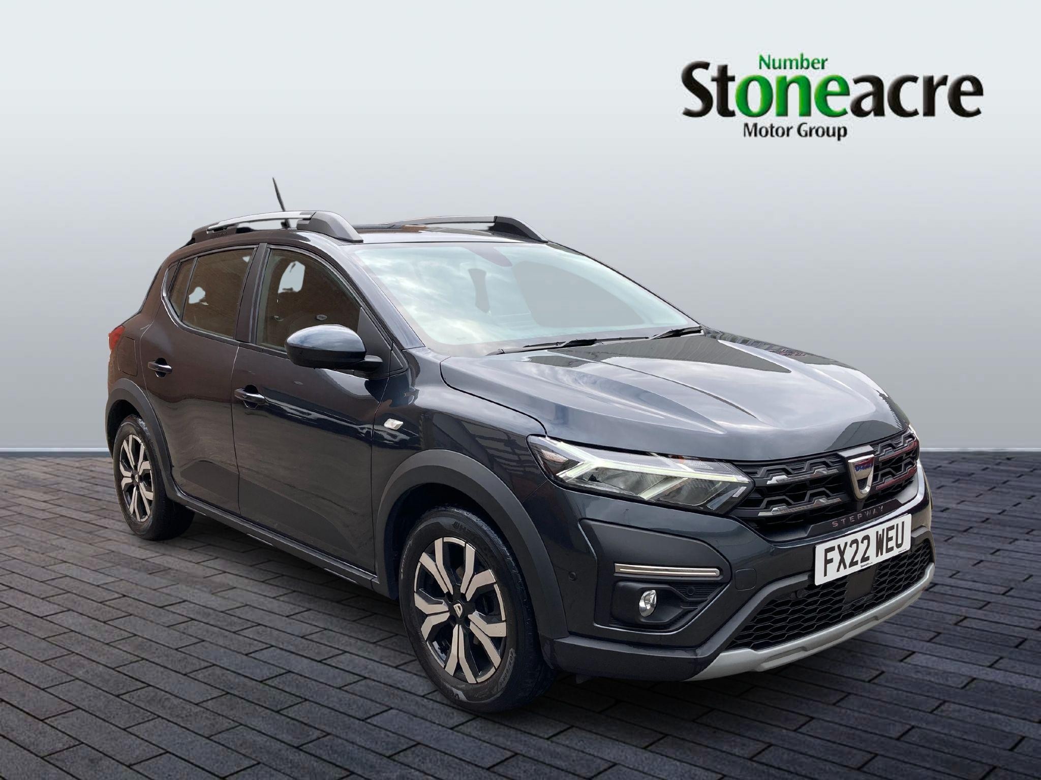 Main listing image - Dacia Sandero Stepway