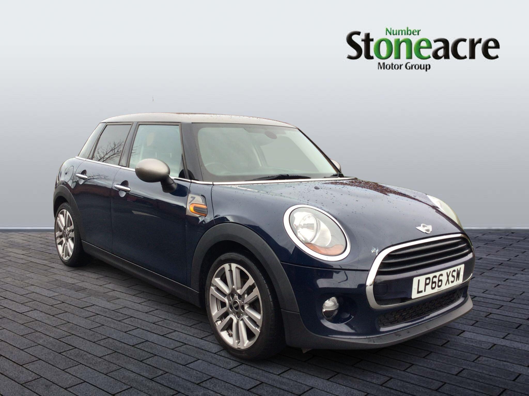 Main listing image - MINI Hatchback 5dr