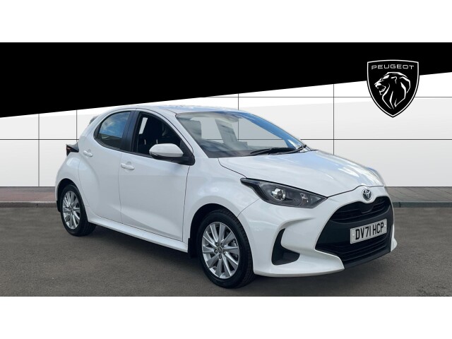 Main listing image - Toyota Yaris