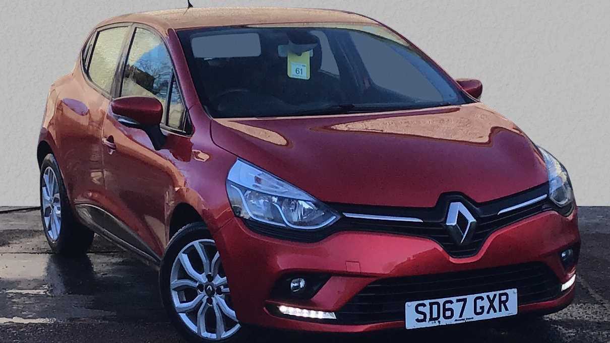 Main listing image - Renault Clio