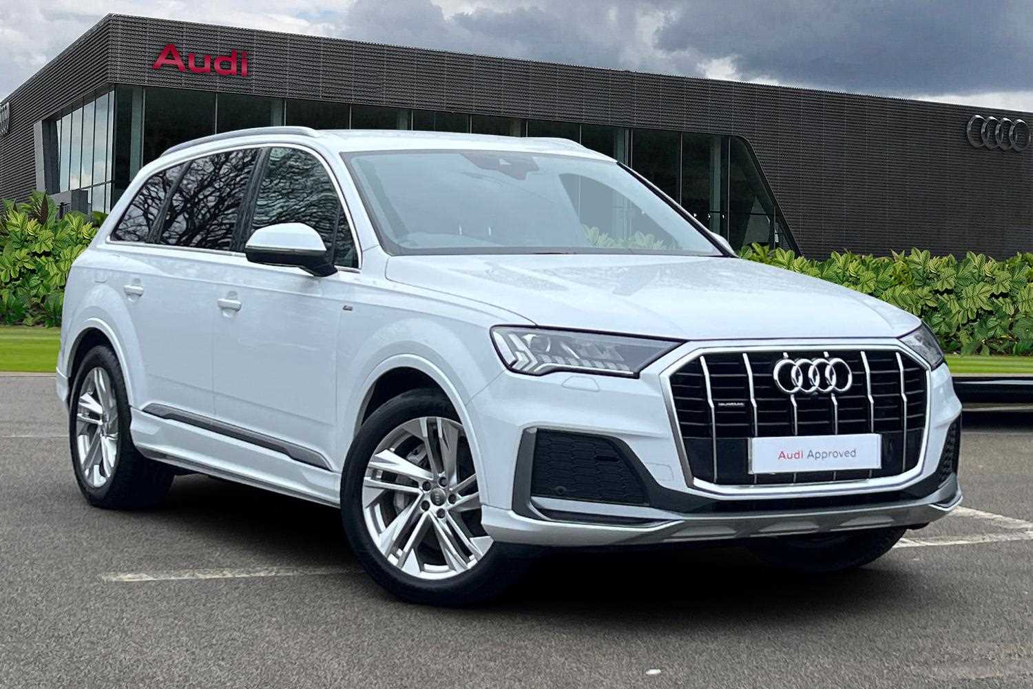 Main listing image - Audi Q7