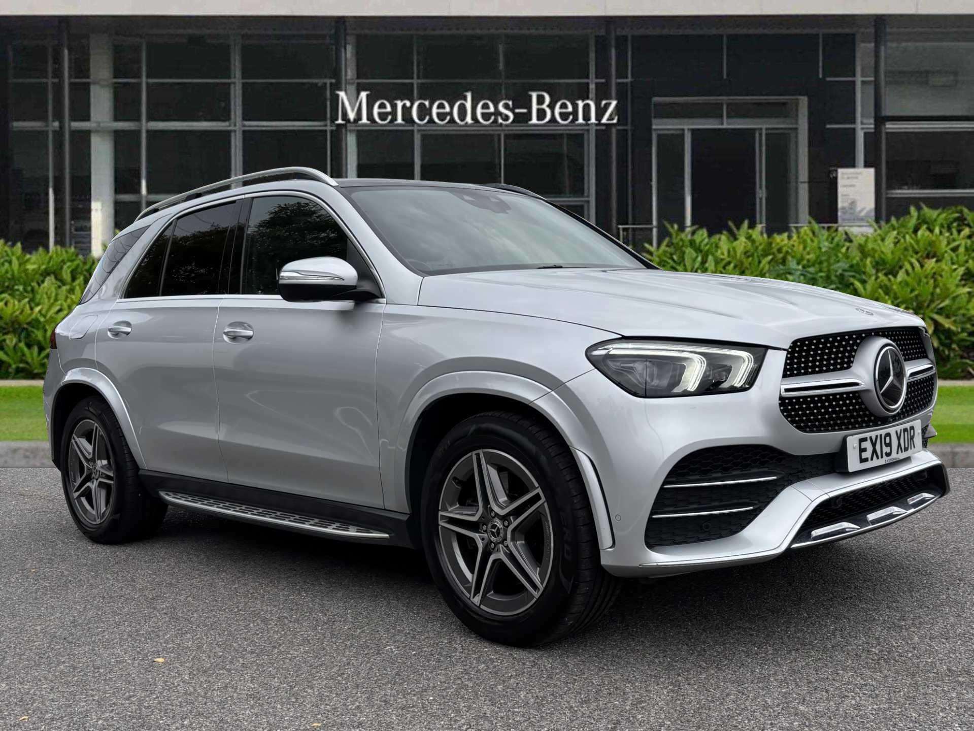 Main listing image - Mercedes-Benz GLE