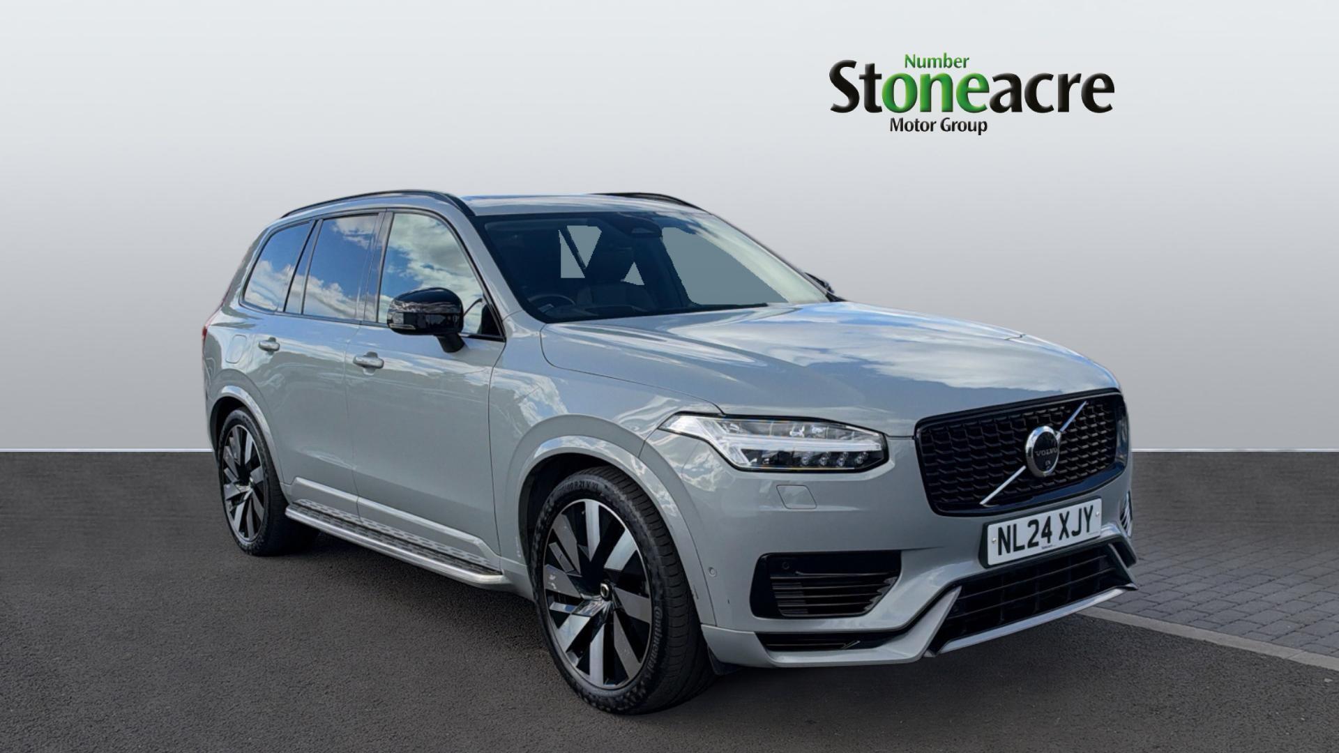 Main listing image - Volvo XC90