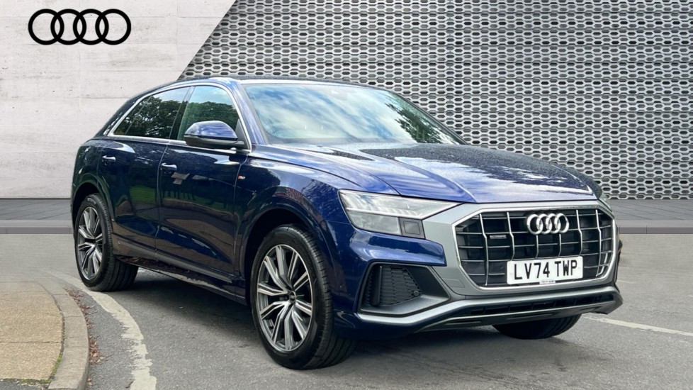 Main listing image - Audi Q8