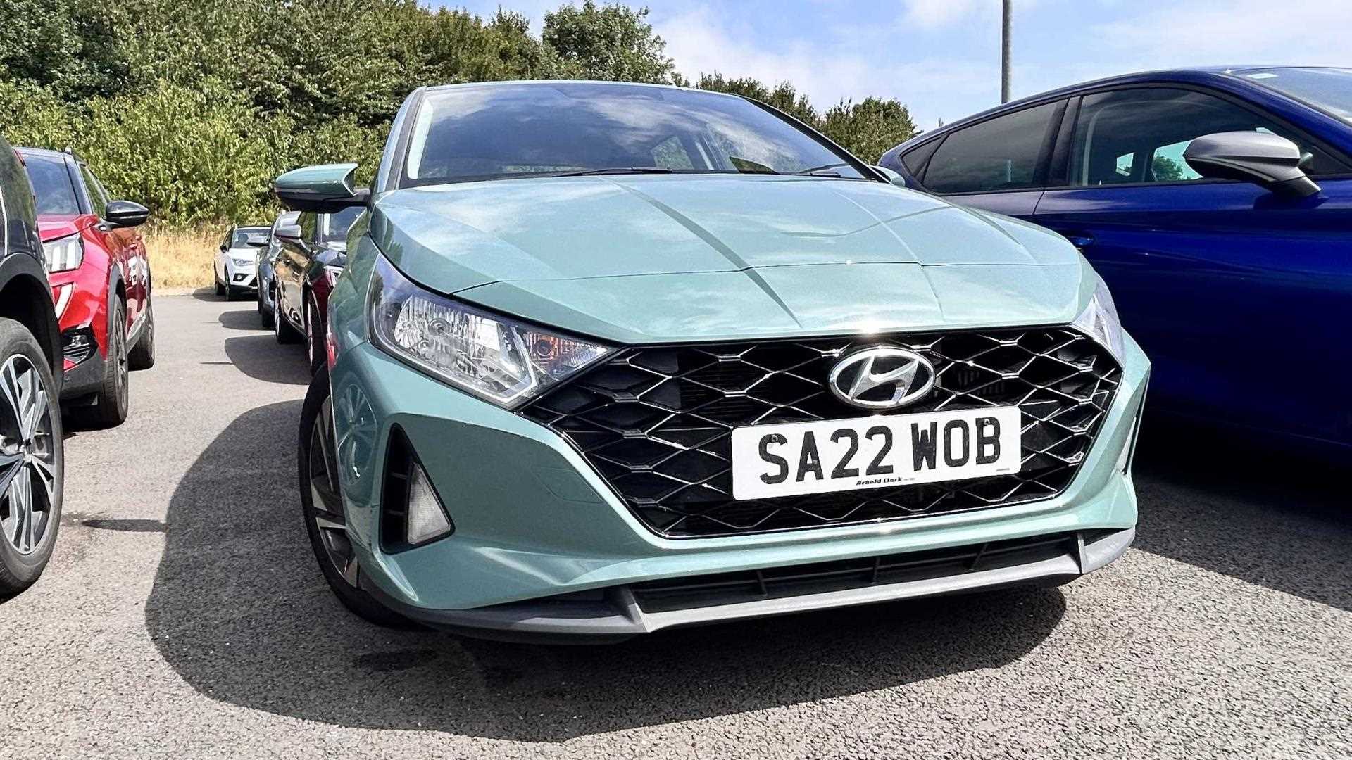 Main listing image - Hyundai i20