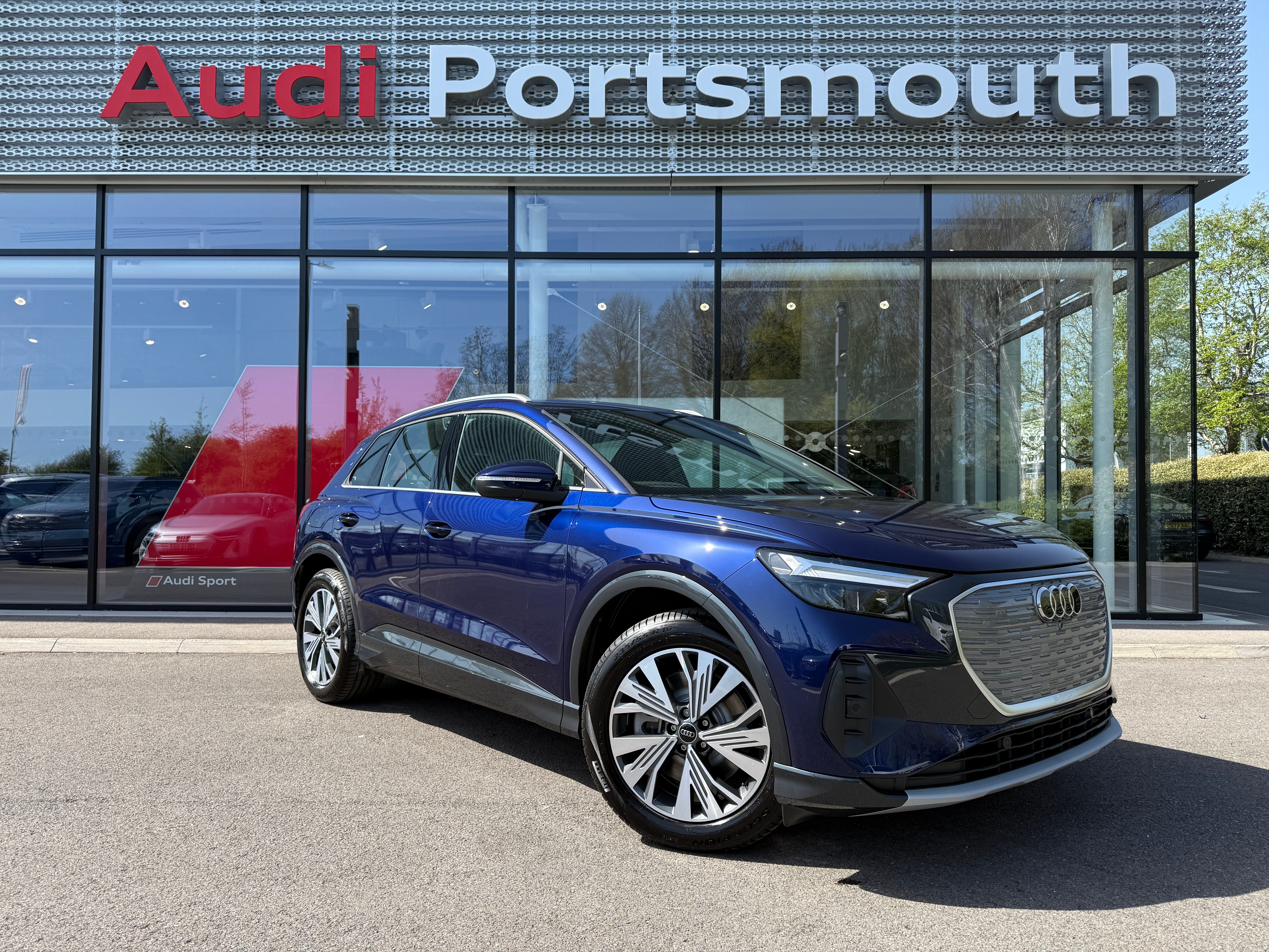 Main listing image - Audi Q4