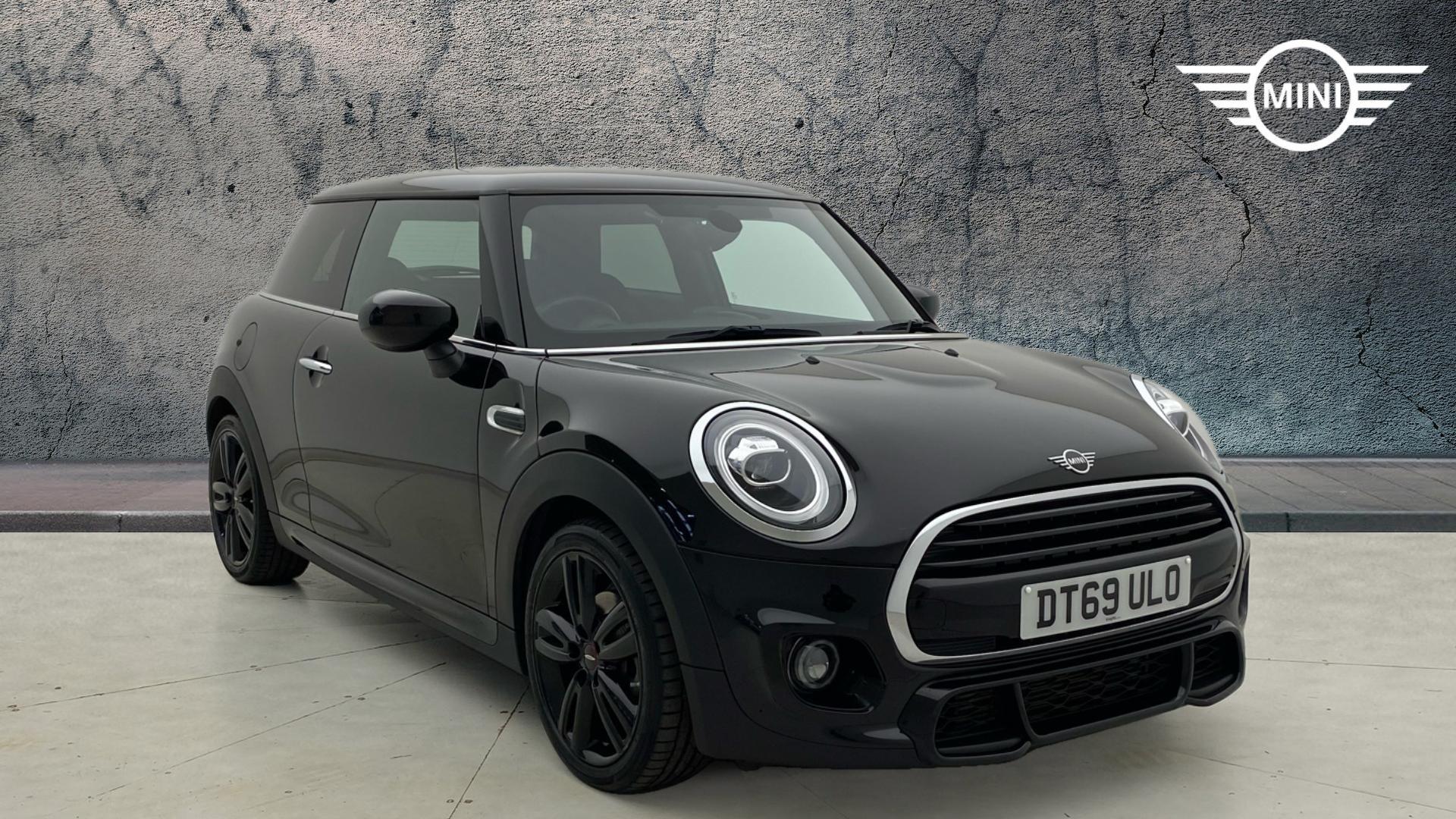 Main listing image - MINI Hatchback