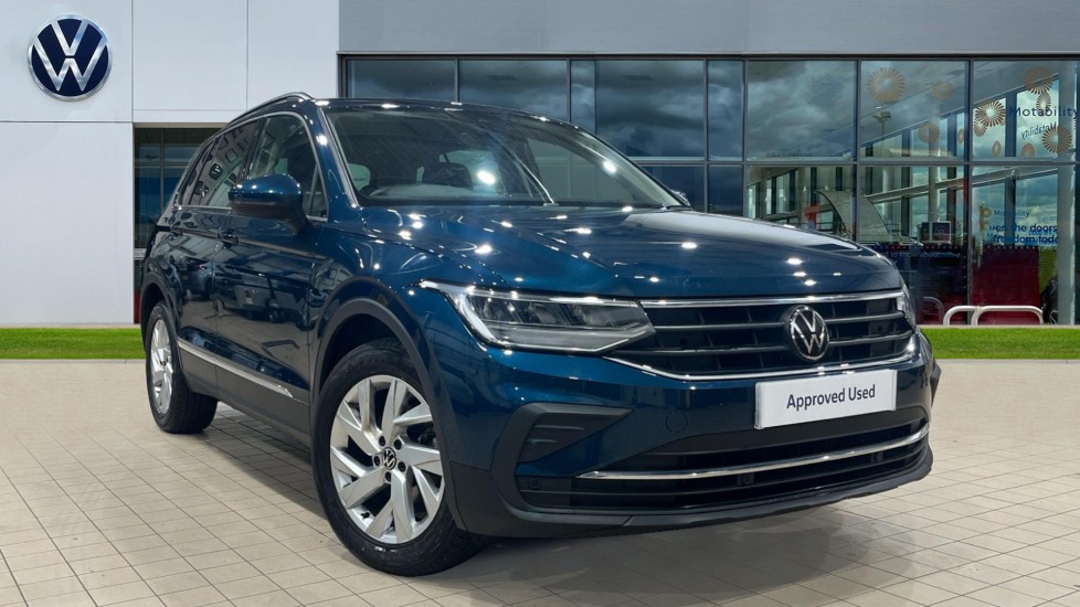 Main listing image - Volkswagen Tiguan