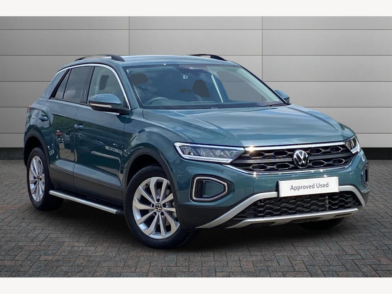 Main listing image - Volkswagen T-Roc