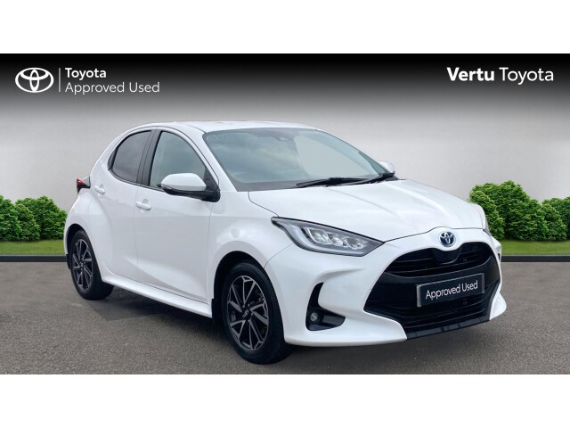 Main listing image - Toyota Yaris