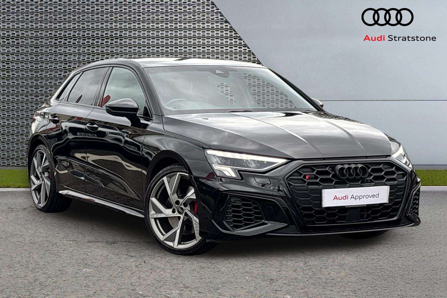 Main listing image - Audi S3