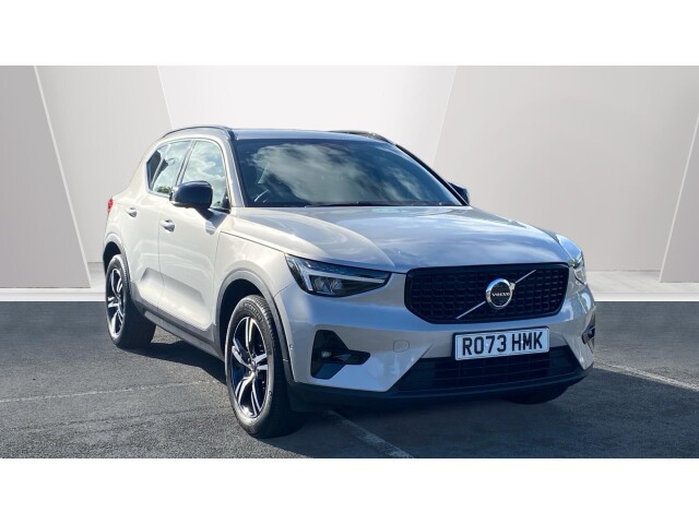 Main listing image - Volvo XC40