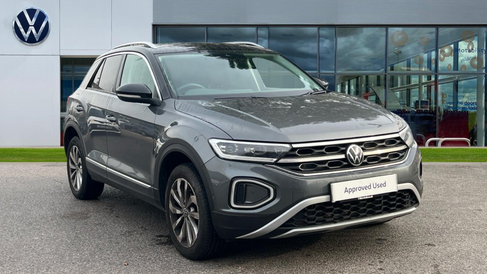 Main listing image - Volkswagen T-Roc