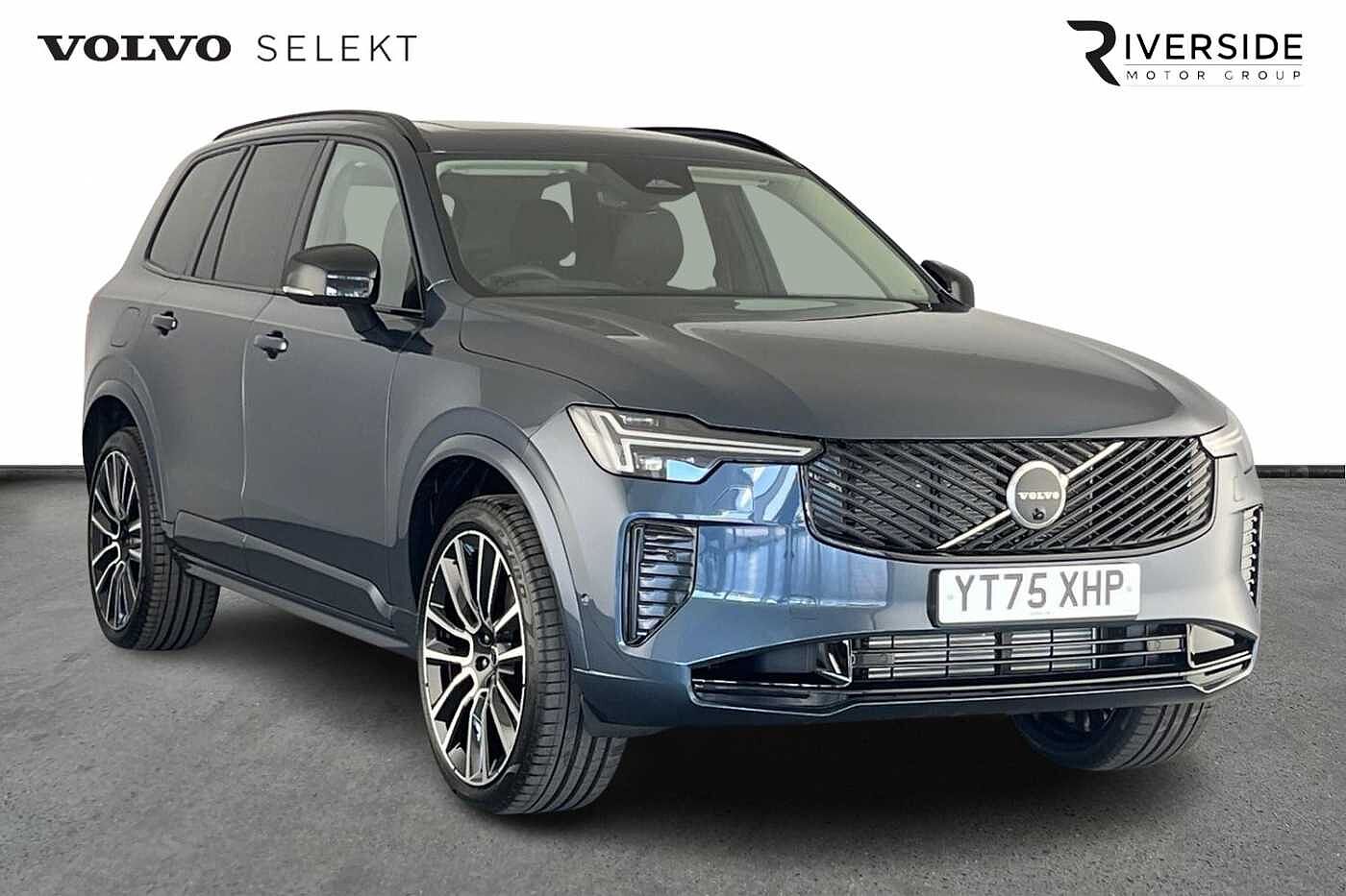 Main listing image - Volvo XC90