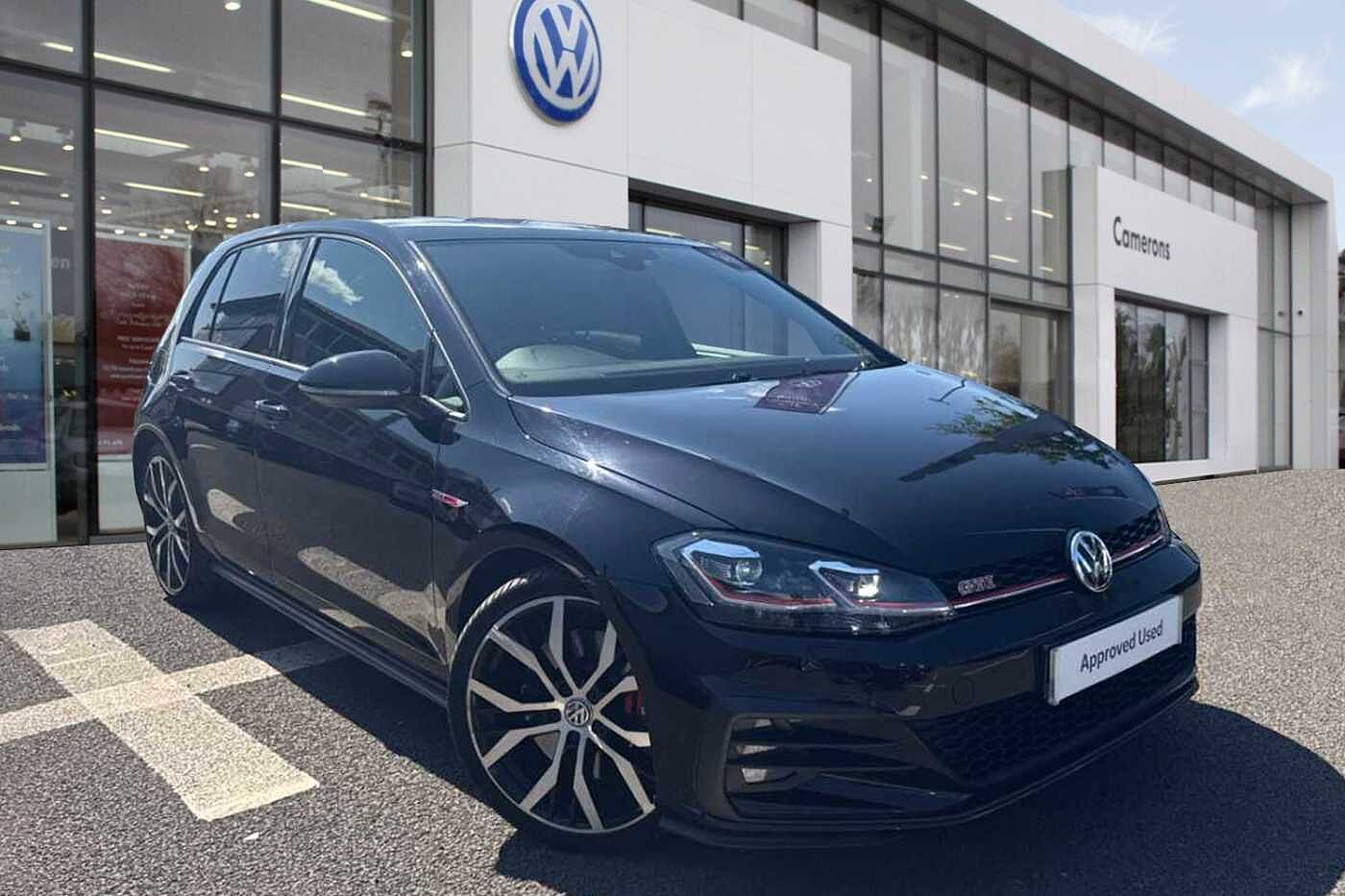 Main listing image - Volkswagen Golf