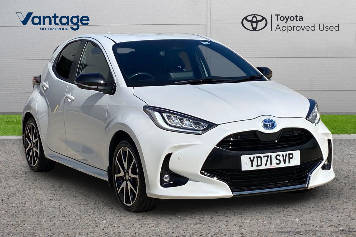 Main listing image - Toyota Yaris