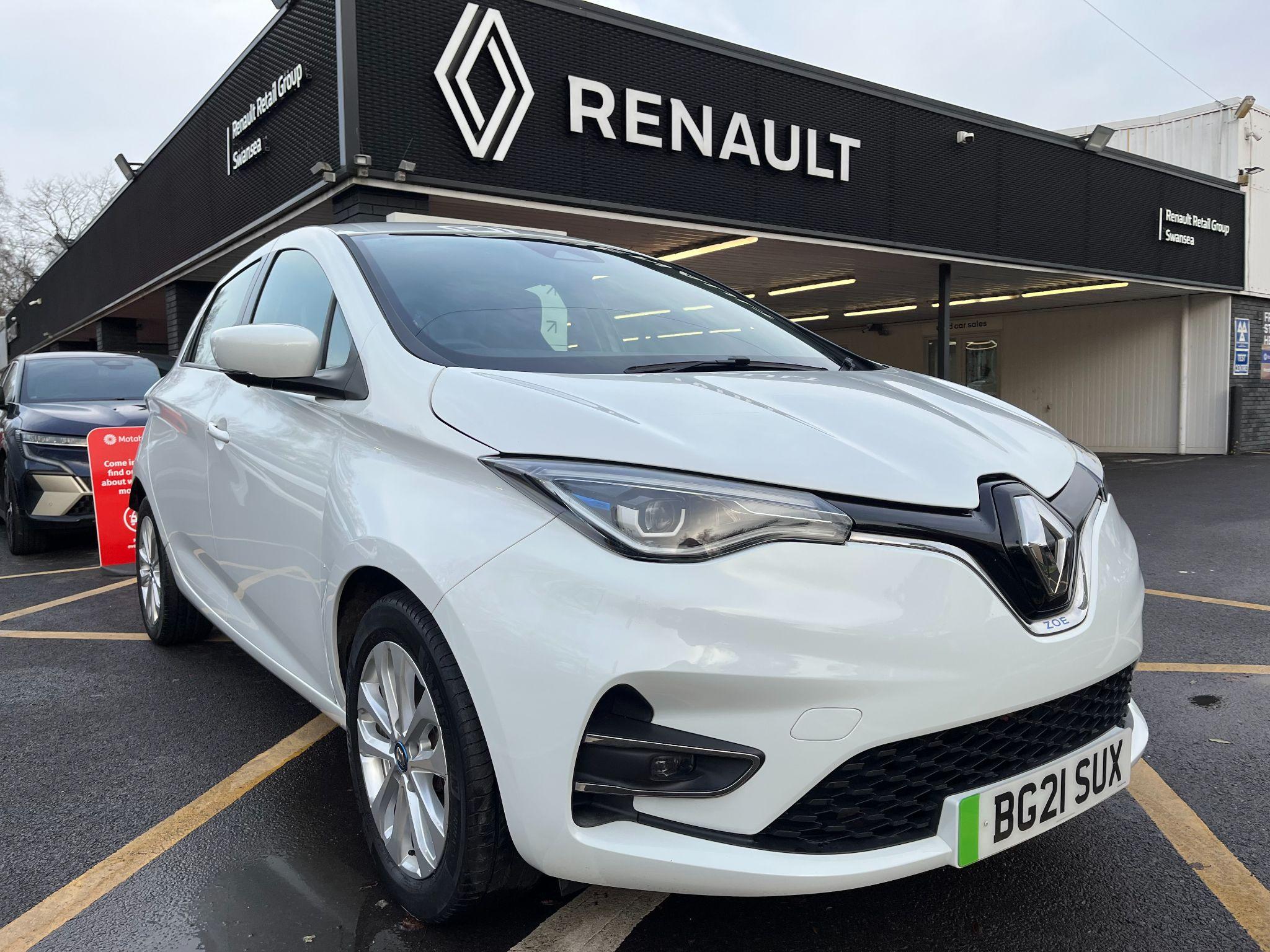 Main listing image - Renault Zoe