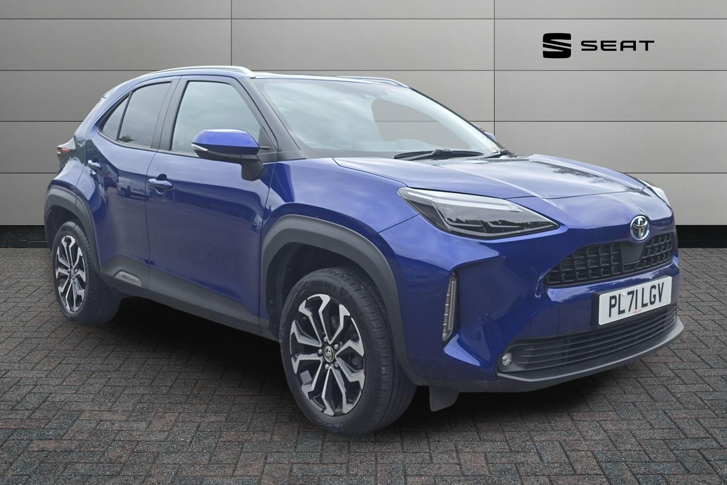 Main listing image - Toyota Yaris Cross
