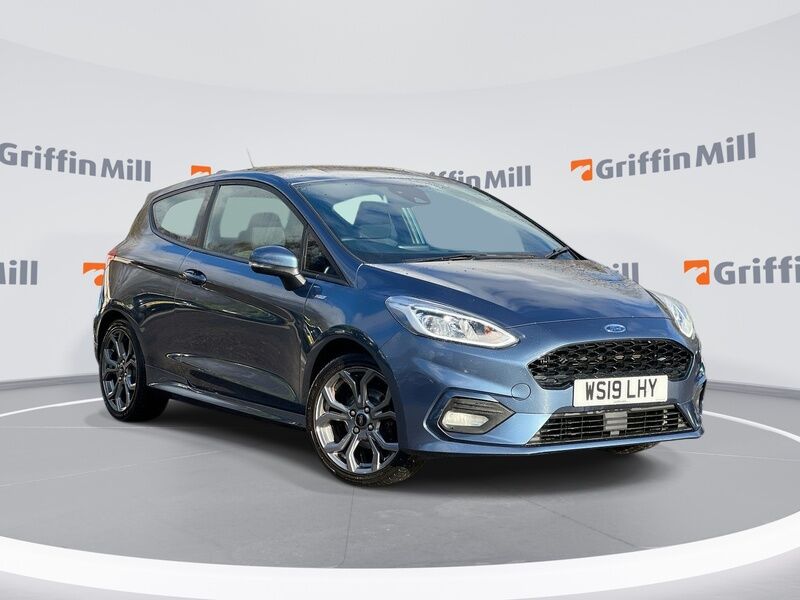 Main listing image - Ford Fiesta