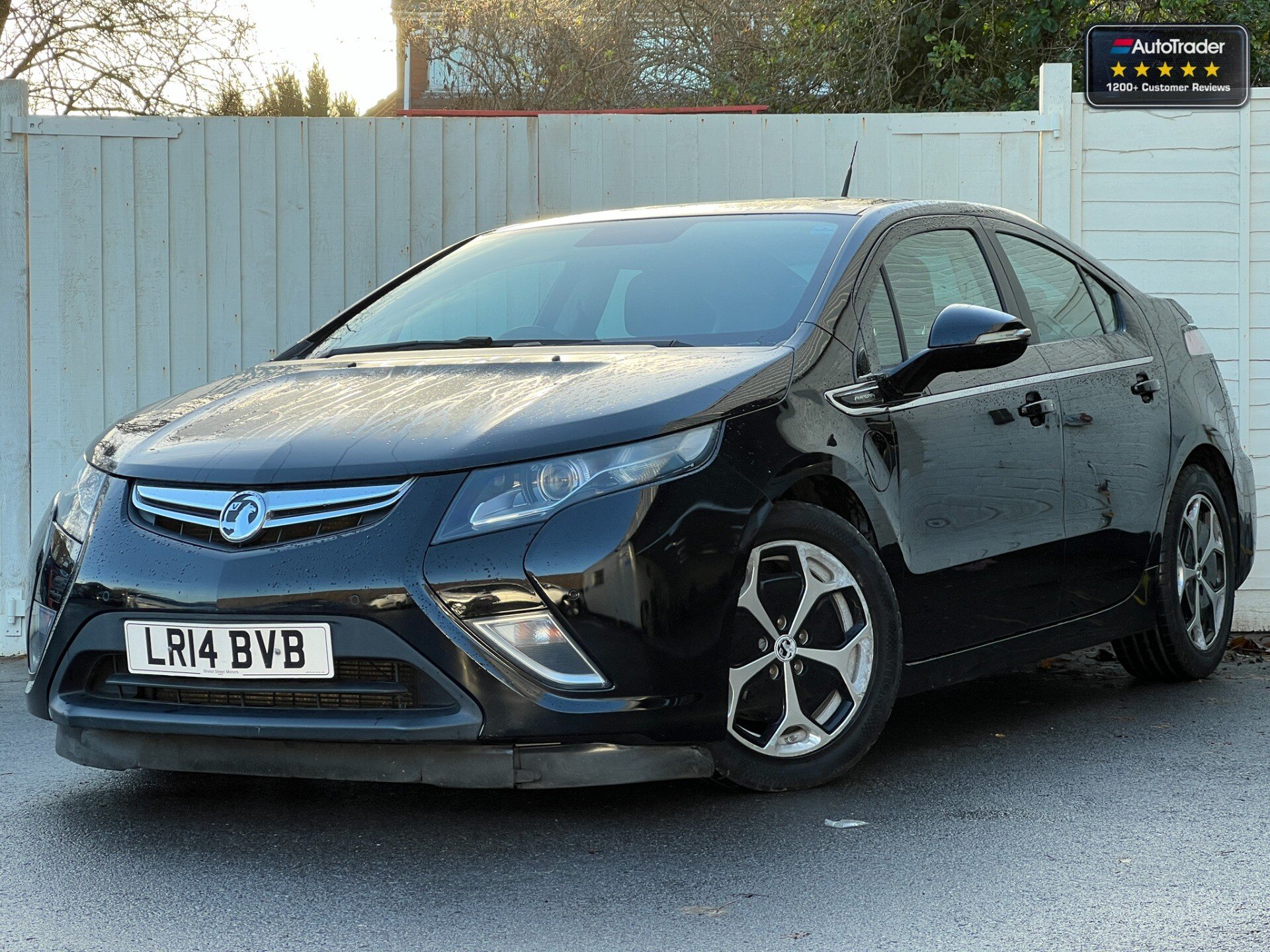 Main listing image - Vauxhall Ampera