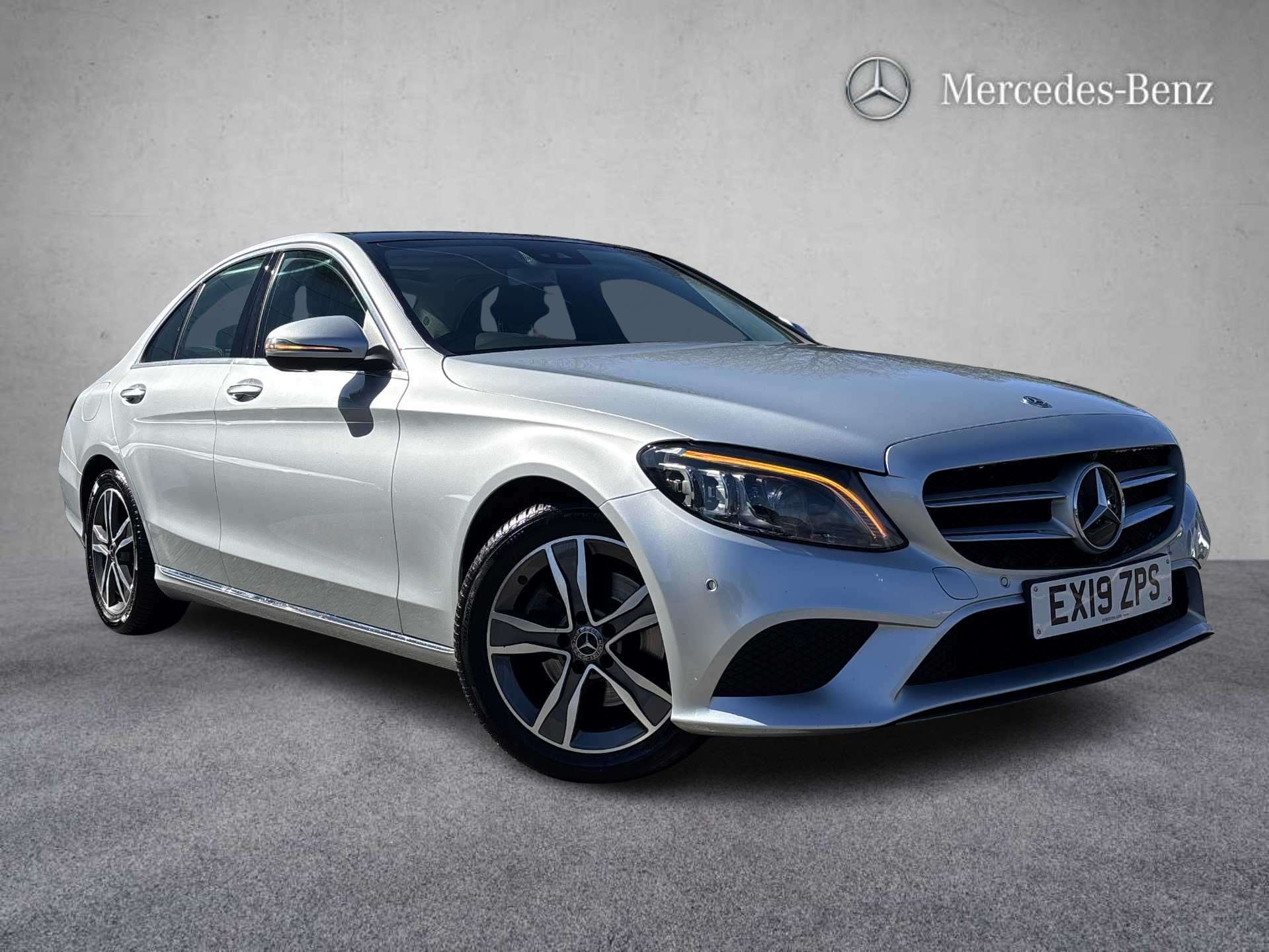 Main listing image - Mercedes-Benz C-Class