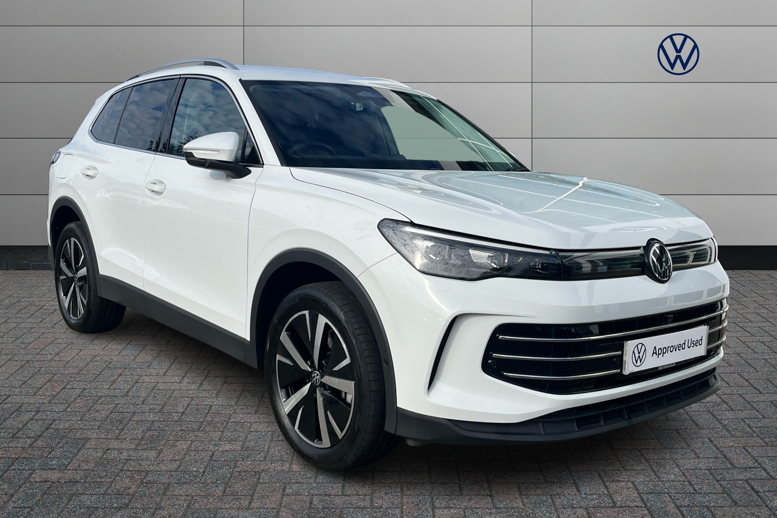 Main listing image - Volkswagen Tiguan